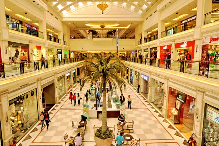 File:DLF Promenade Mall Delhi.JPG - Wikimedia Commons